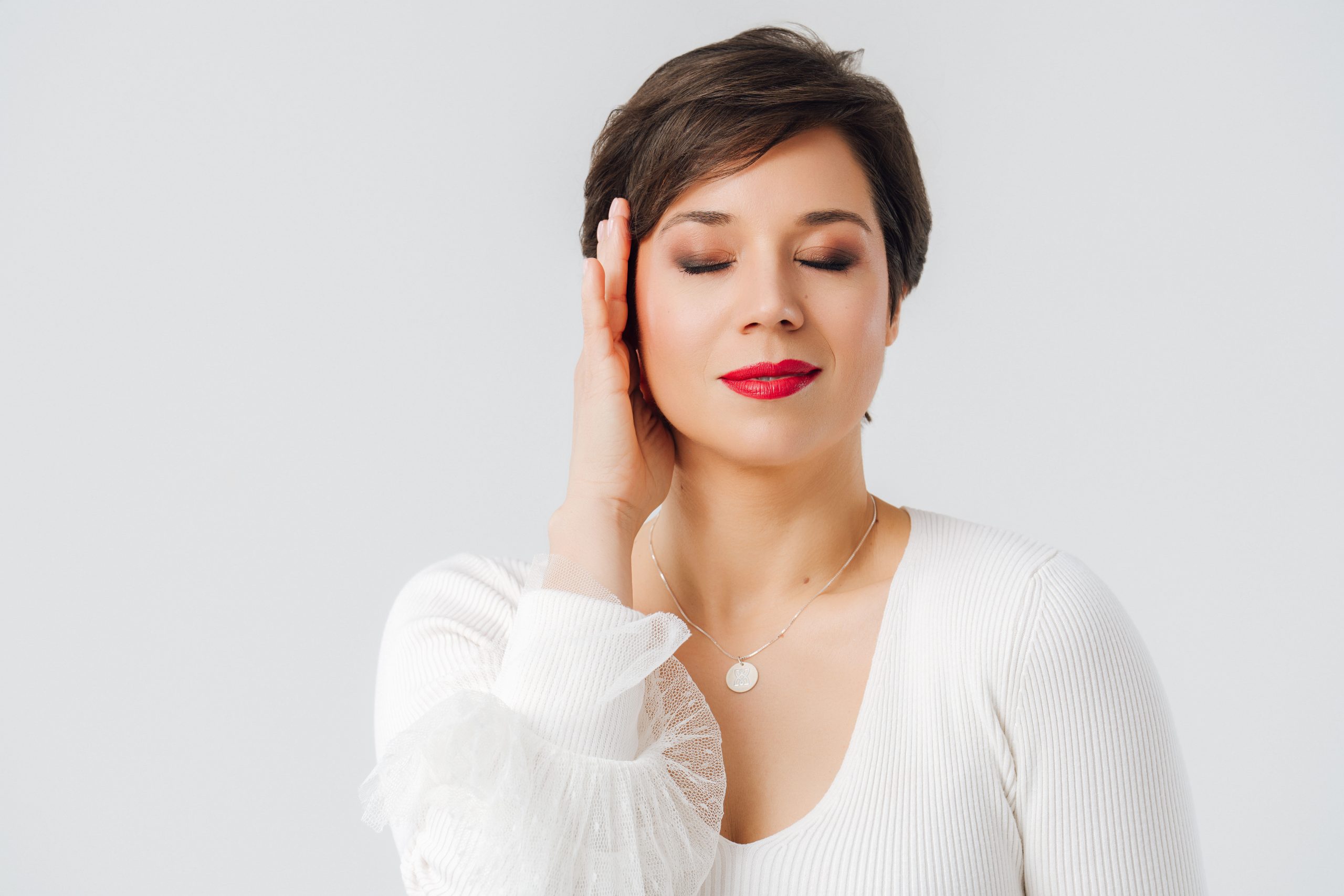 IXIA Jewelry – Silver Necklace with the IXIA Medallion 4