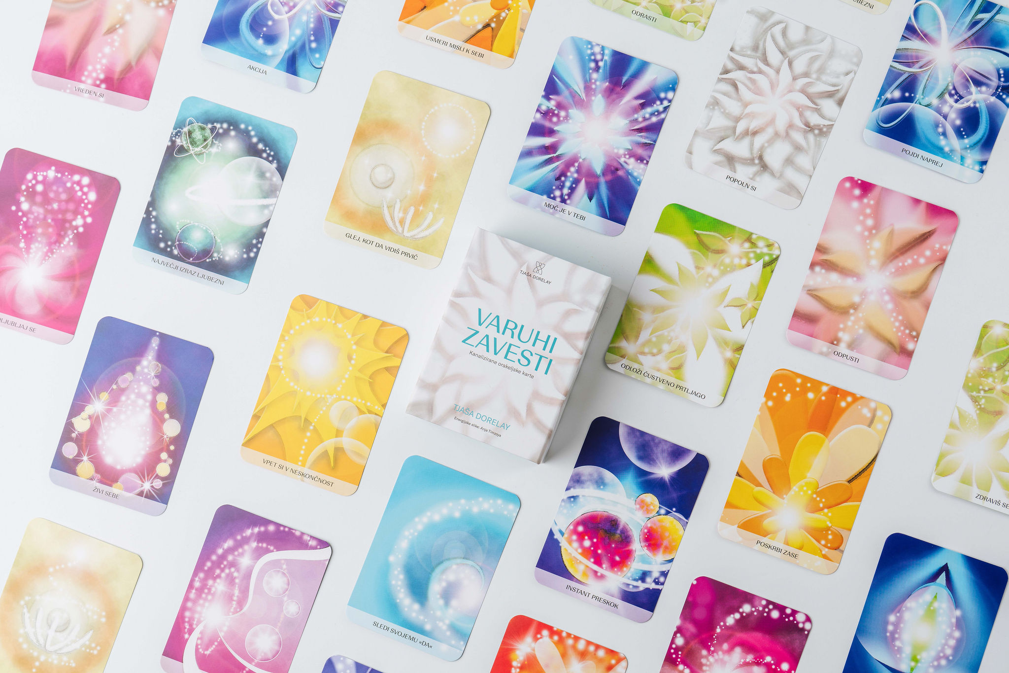 Orakeljske karte VARUHI ZAVESTI 1